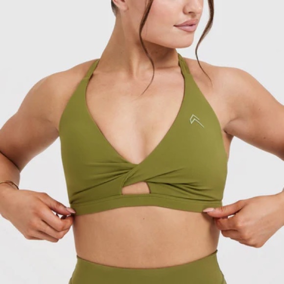 Oner Active Other - Oner Active Unified Twist Sports Bra - Olive Green - M